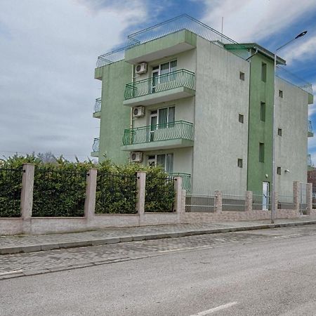 Св.Иван Hotell Primorsko Exteriör bild